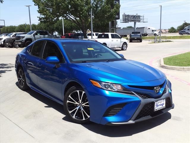 2019 Toyota Camry LE