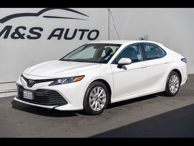 2019 Toyota Camry LE