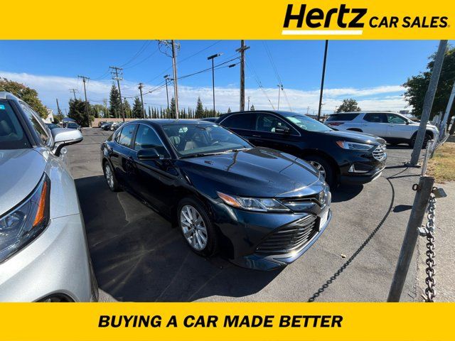 2019 Toyota Camry LE