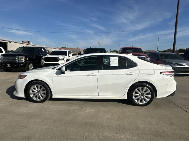 2019 Toyota Camry LE