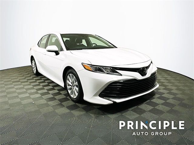 2019 Toyota Camry LE