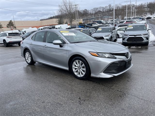 2019 Toyota Camry LE