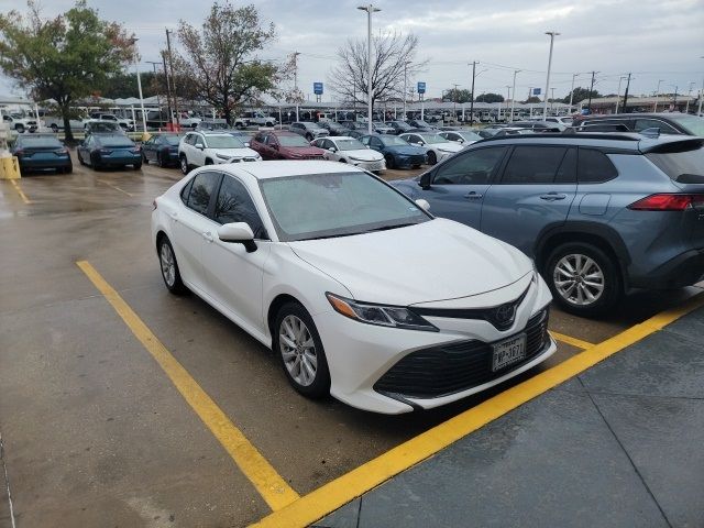 2019 Toyota Camry LE