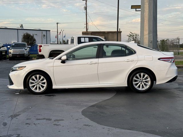 2019 Toyota Camry LE