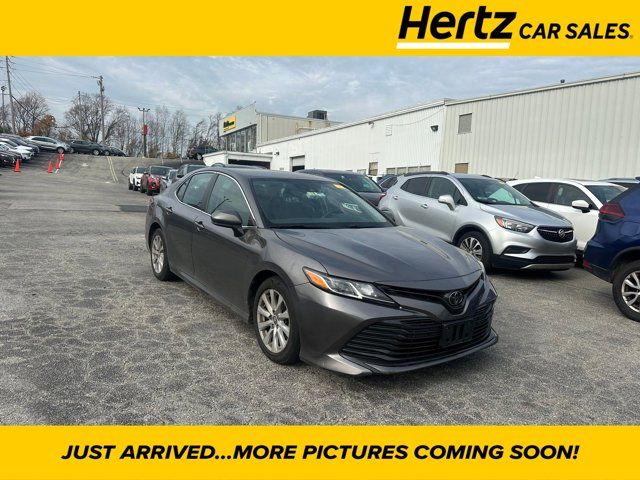 2019 Toyota Camry LE