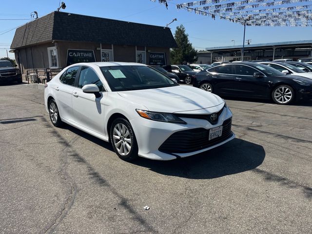 2019 Toyota Camry LE