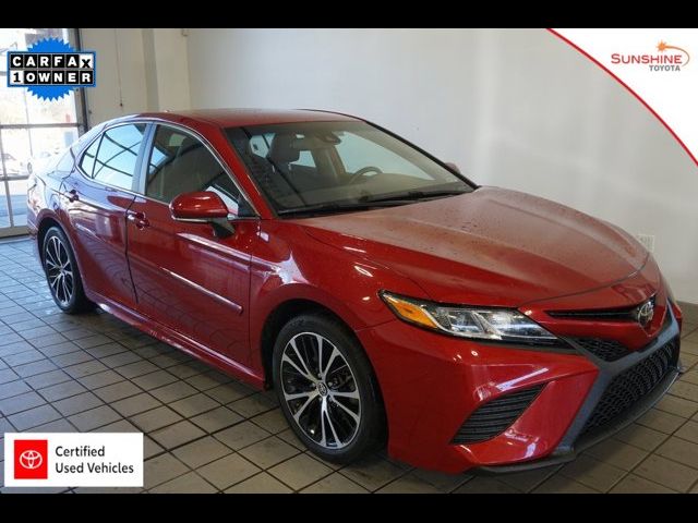 2019 Toyota Camry SE