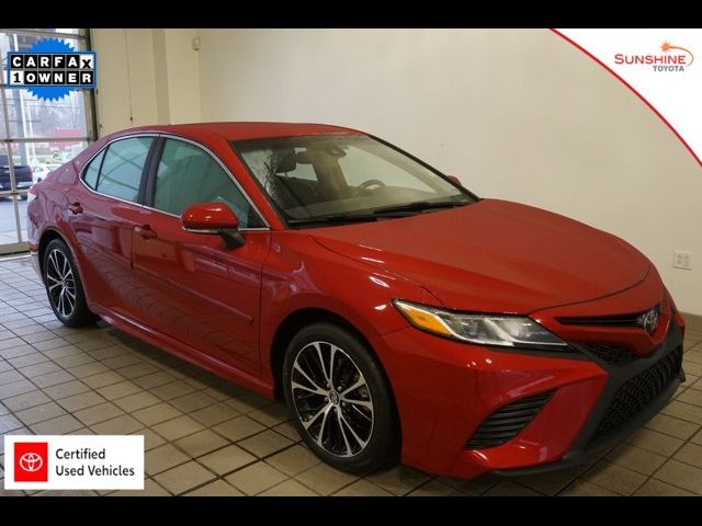 2019 Toyota Camry SE