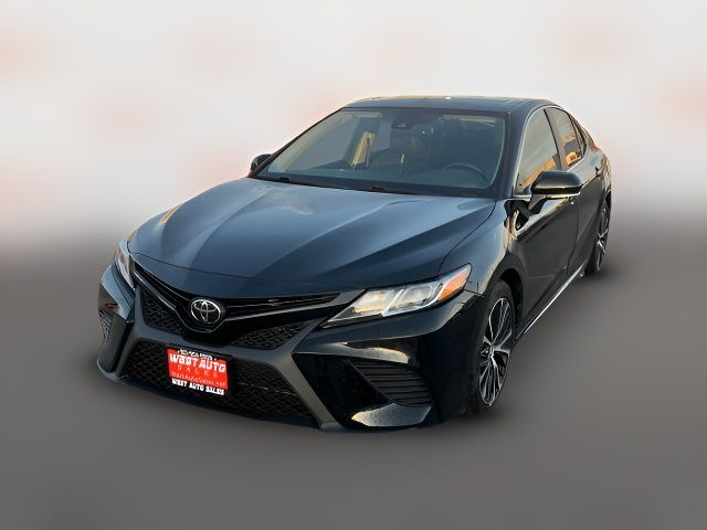 2019 Toyota Camry SE