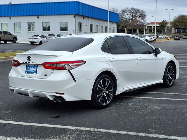 2019 Toyota Camry SE