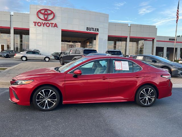 2019 Toyota Camry SE