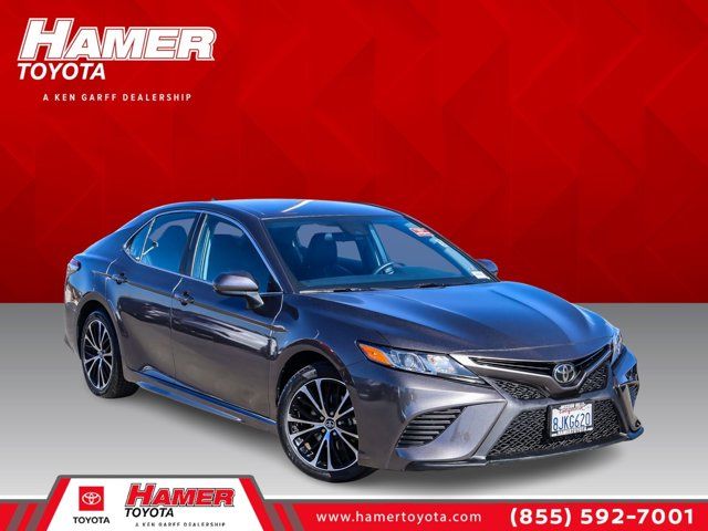 2019 Toyota Camry SE