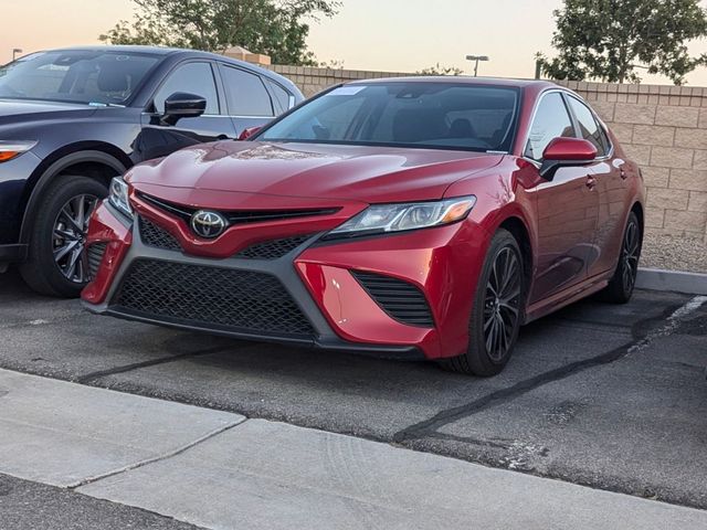 2019 Toyota Camry SE