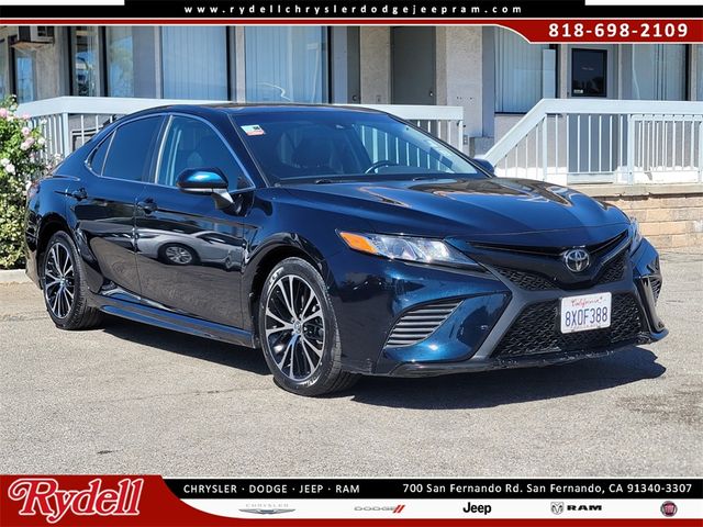 2019 Toyota Camry SE