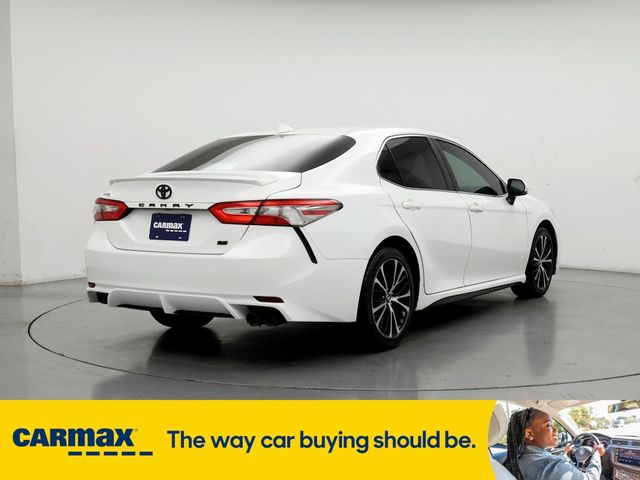 2019 Toyota Camry SE