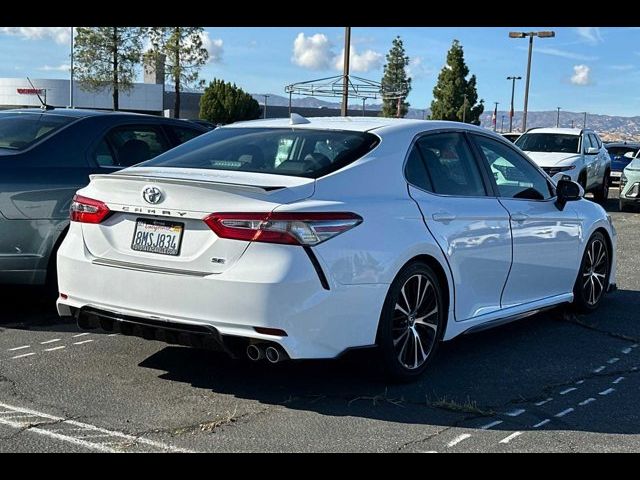 2019 Toyota Camry SE