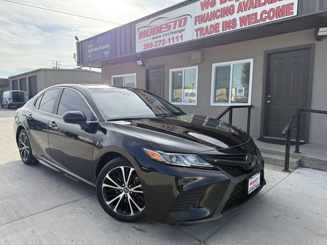 2019 Toyota Camry SE