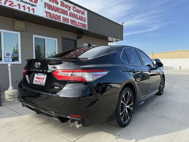 2019 Toyota Camry SE