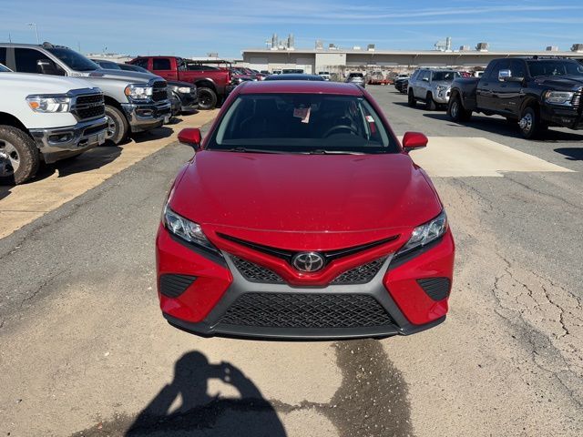 2019 Toyota Camry SE