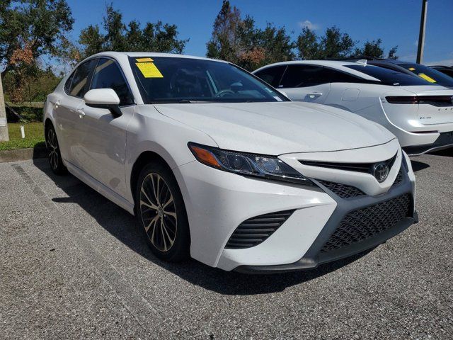 2019 Toyota Camry SE