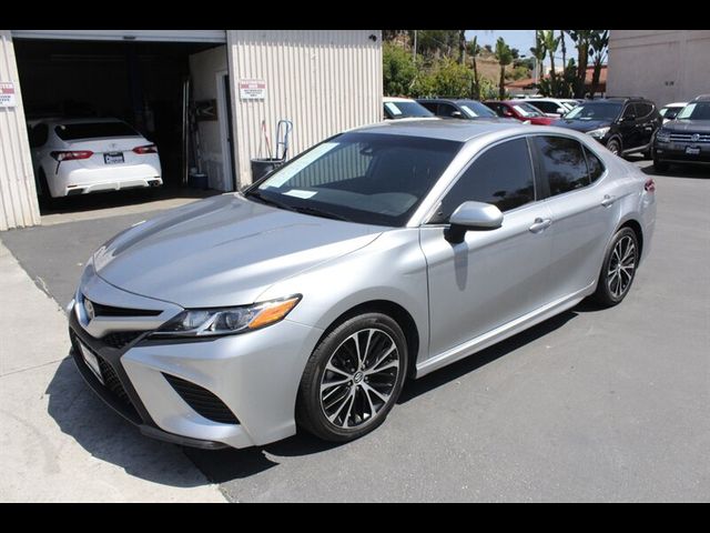 2019 Toyota Camry SE