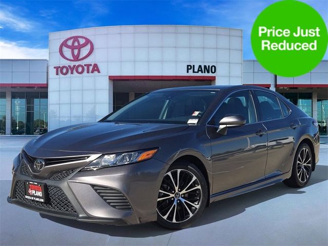 2019 Toyota Camry SE