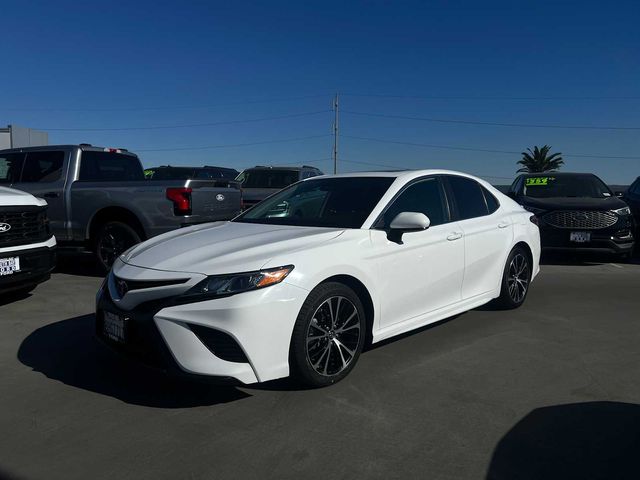 2019 Toyota Camry SE