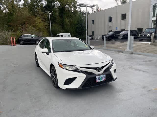 2019 Toyota Camry SE