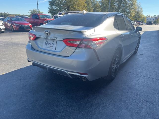 2019 Toyota Camry SE