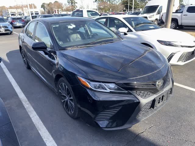 2019 Toyota Camry SE