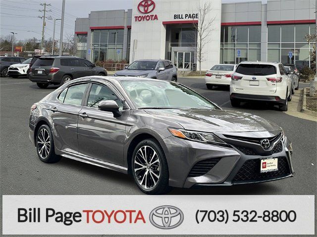 2019 Toyota Camry SE