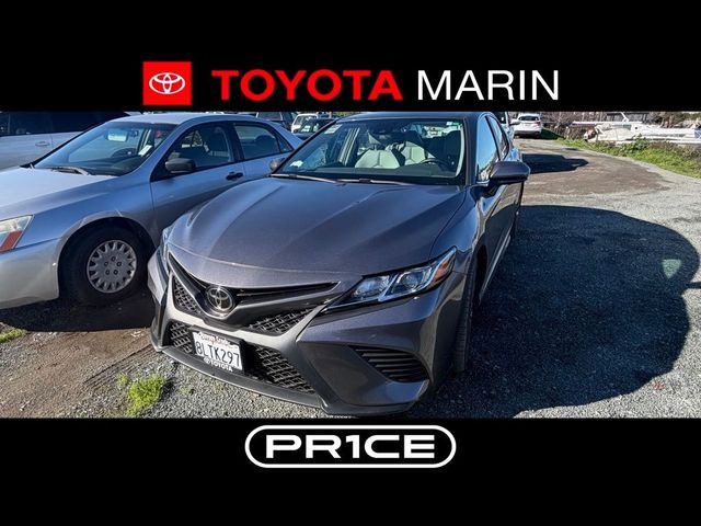 2019 Toyota Camry SE
