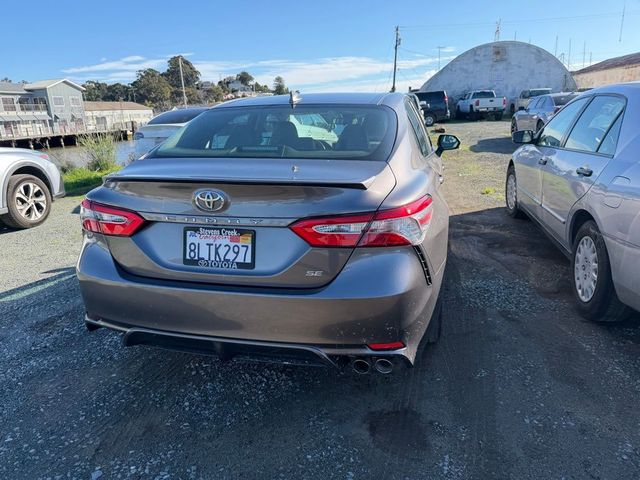 2019 Toyota Camry SE