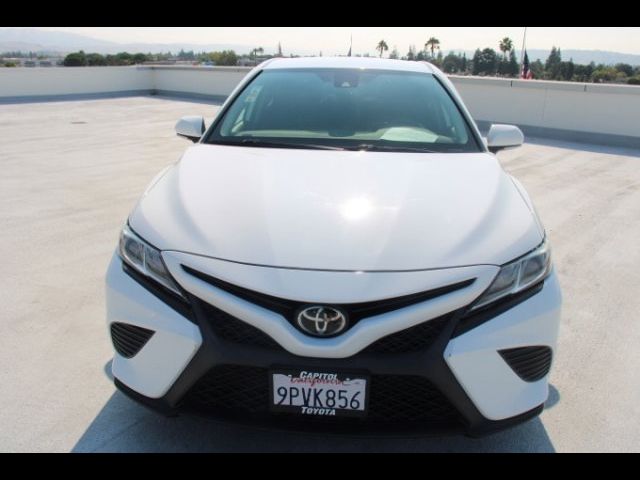 2019 Toyota Camry SE
