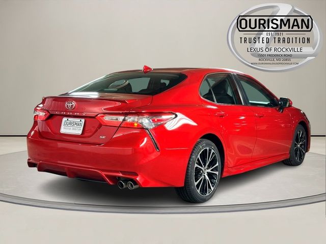 2019 Toyota Camry SE