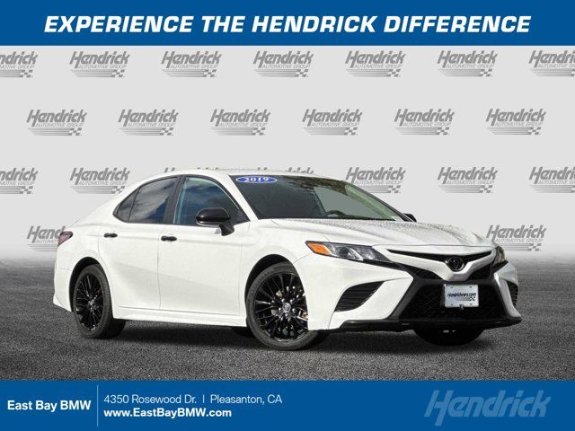 2019 Toyota Camry SE