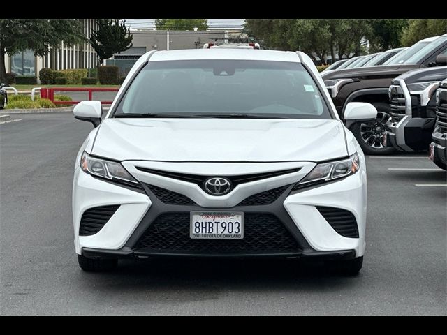 2019 Toyota Camry SE