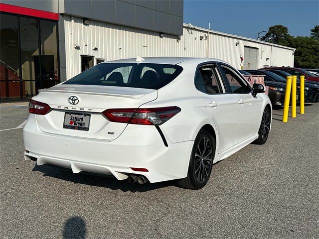 2019 Toyota Camry SE