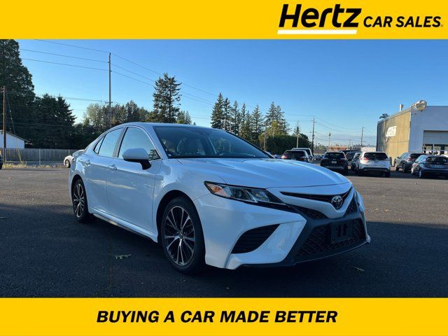 2019 Toyota Camry SE