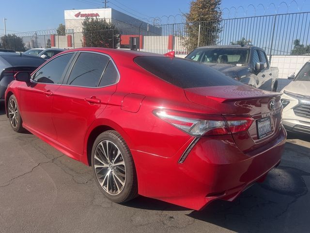 2019 Toyota Camry SE