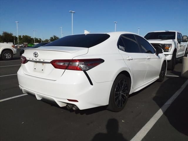 2019 Toyota Camry SE