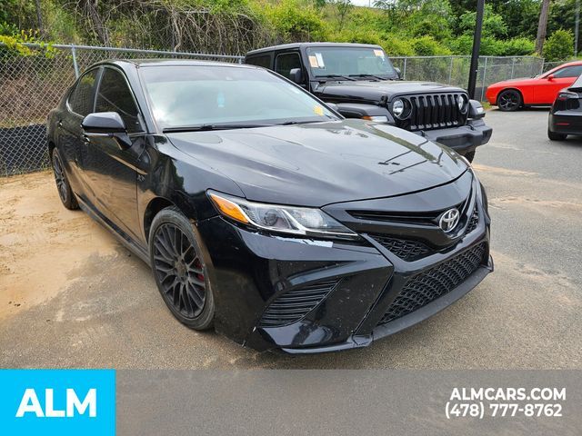 2019 Toyota Camry SE