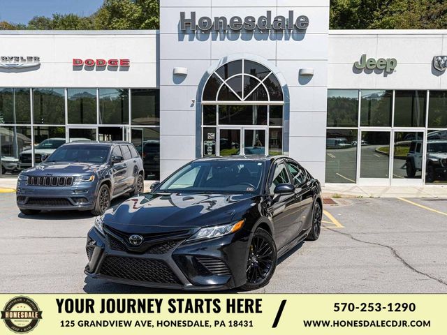 2019 Toyota Camry SE