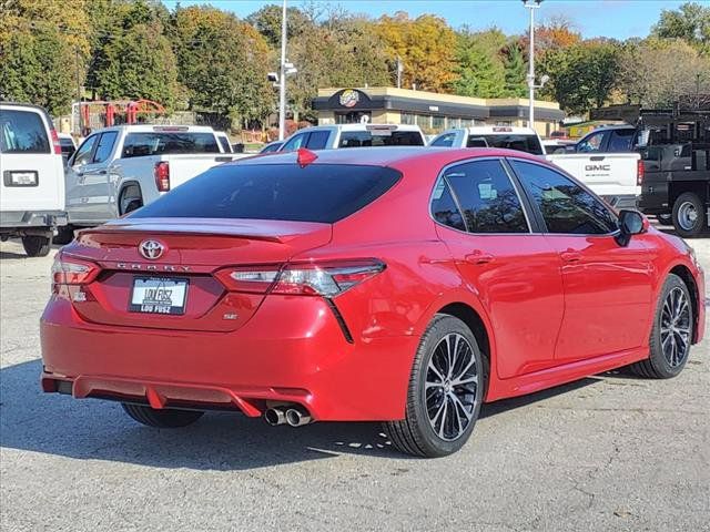 2019 Toyota Camry SE