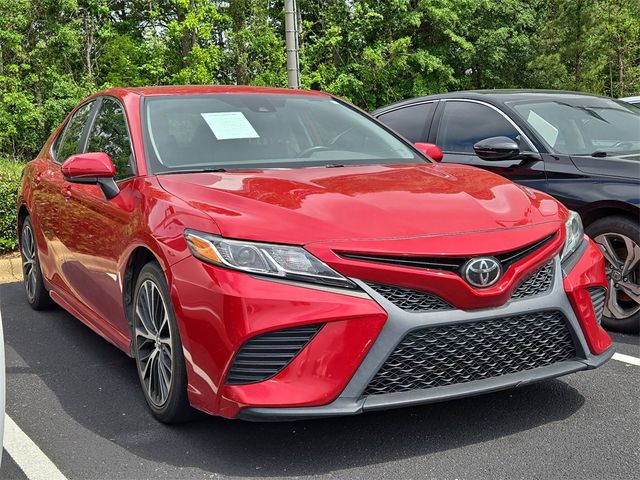 2019 Toyota Camry SE