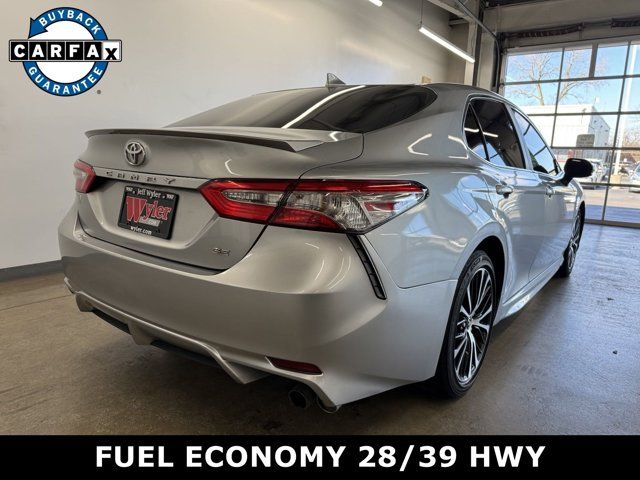 2019 Toyota Camry SE