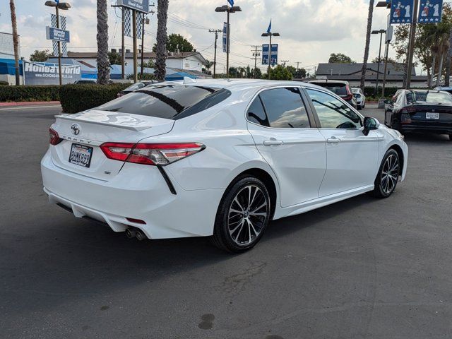 2019 Toyota Camry SE