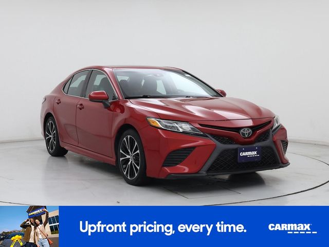 2019 Toyota Camry SE