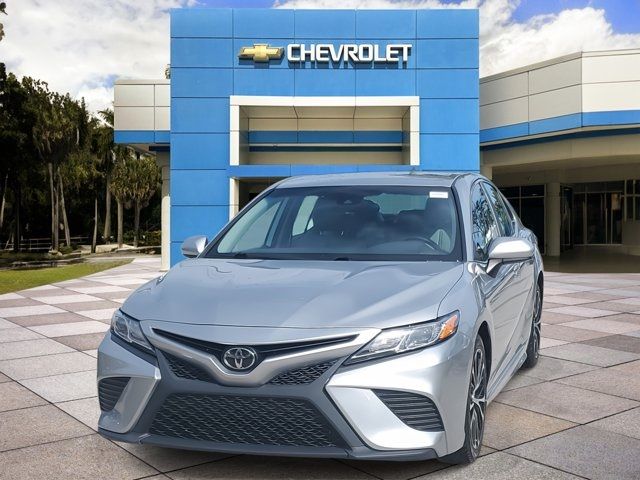 2019 Toyota Camry SE