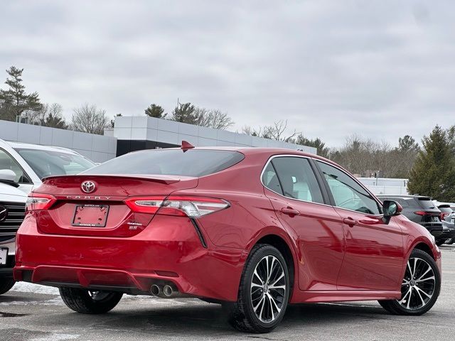 2019 Toyota Camry SE